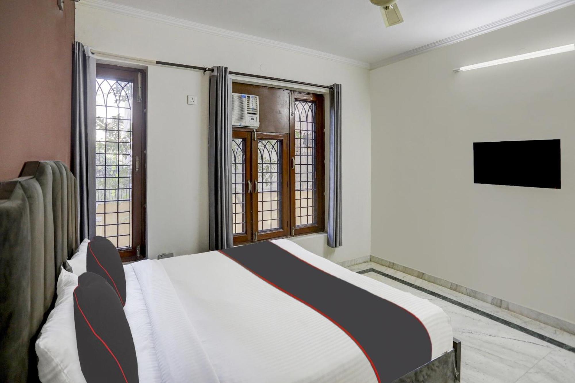 Super Capital O Uk House Residency Ξενοδοχείο Γκουργκάον Εξωτερικό φωτογραφία